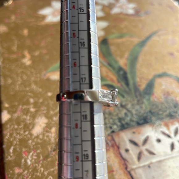 Signed 925 Sterling Square Prong Set and Pave Set CZ Ring Size 7 - Picture 16 of 16